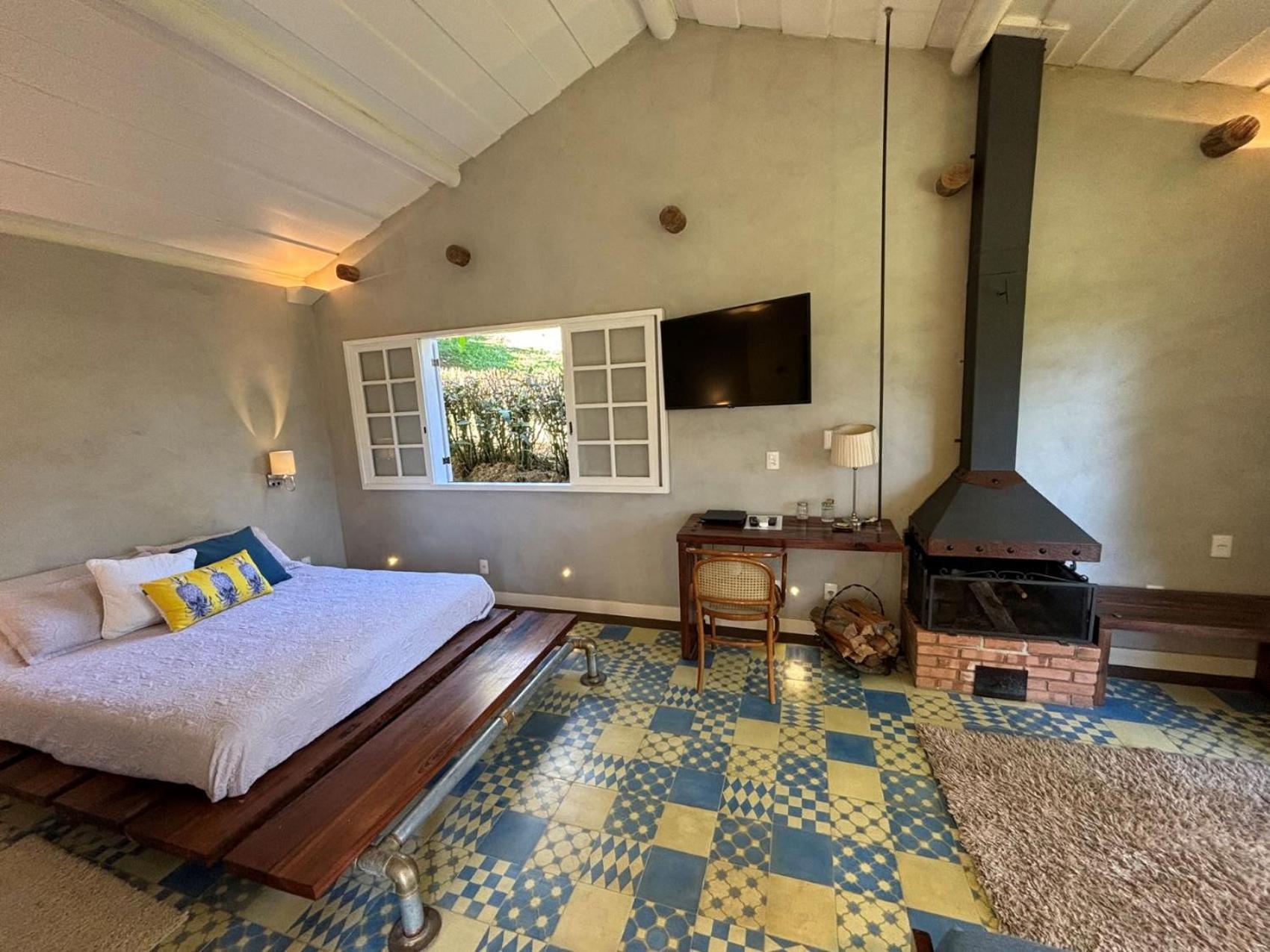 Auberge Suisse Pousada โนวาฟริบูร์โก ภายนอก รูปภาพ