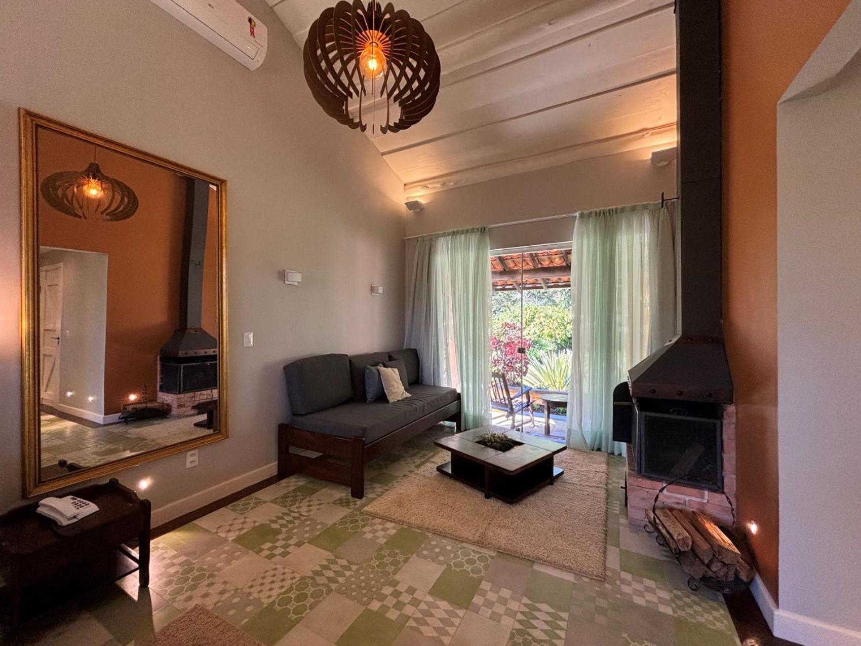Auberge Suisse Pousada โนวาฟริบูร์โก ภายนอก รูปภาพ