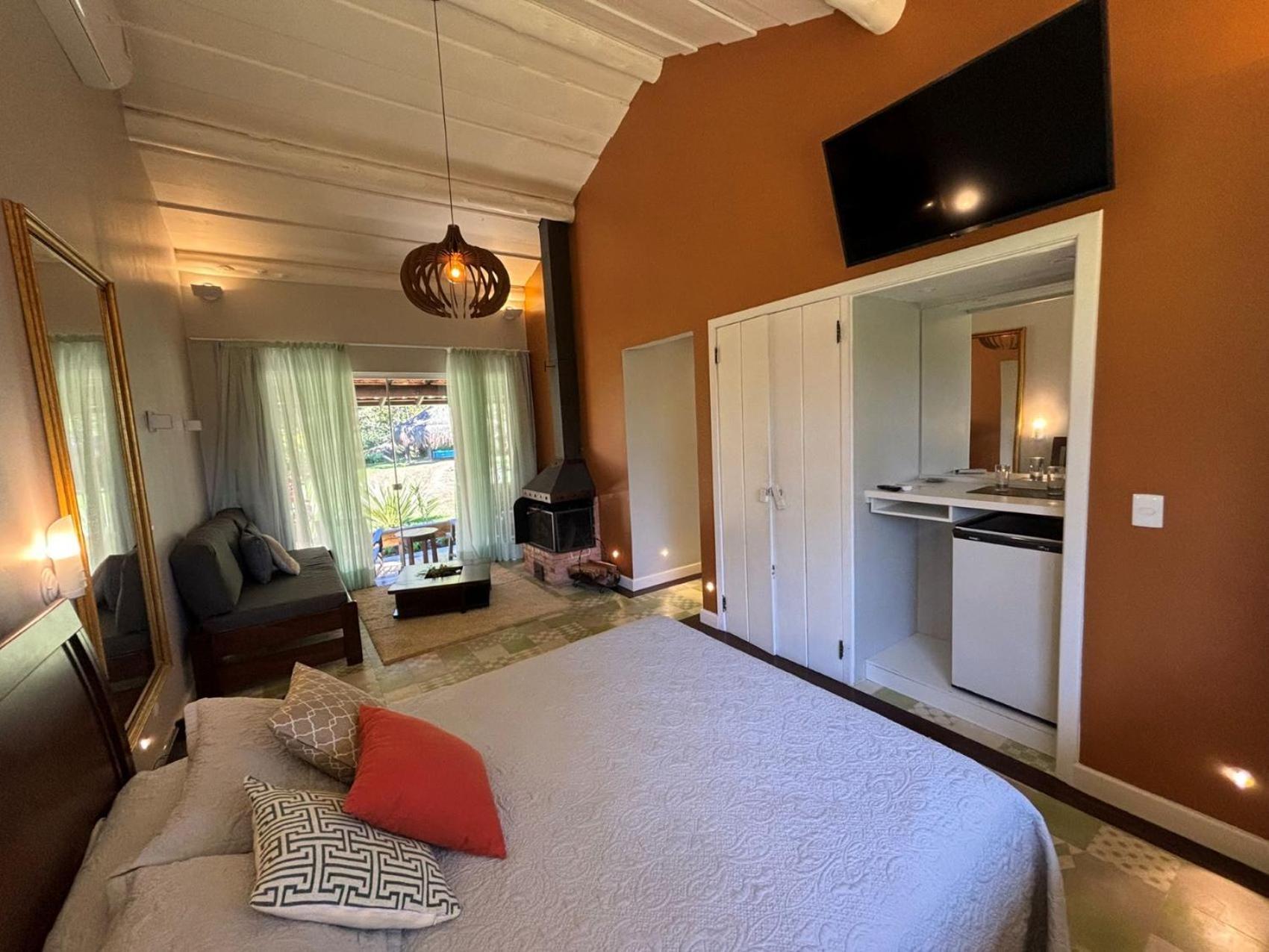 Auberge Suisse Pousada โนวาฟริบูร์โก ภายนอก รูปภาพ
